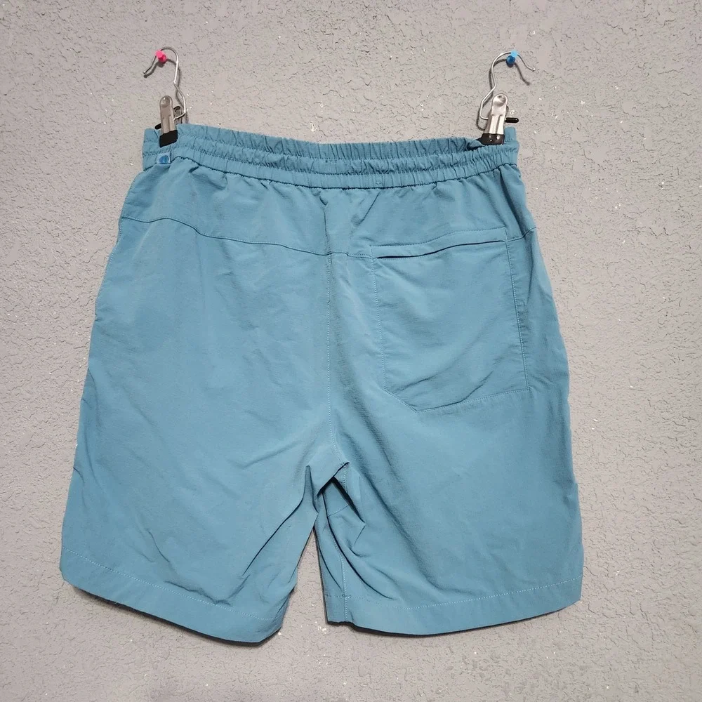Lululemon BOWLINE Shorts 5" Men's Medium Teal Lightweight Stretch Athleisure - Picture 2 of 7